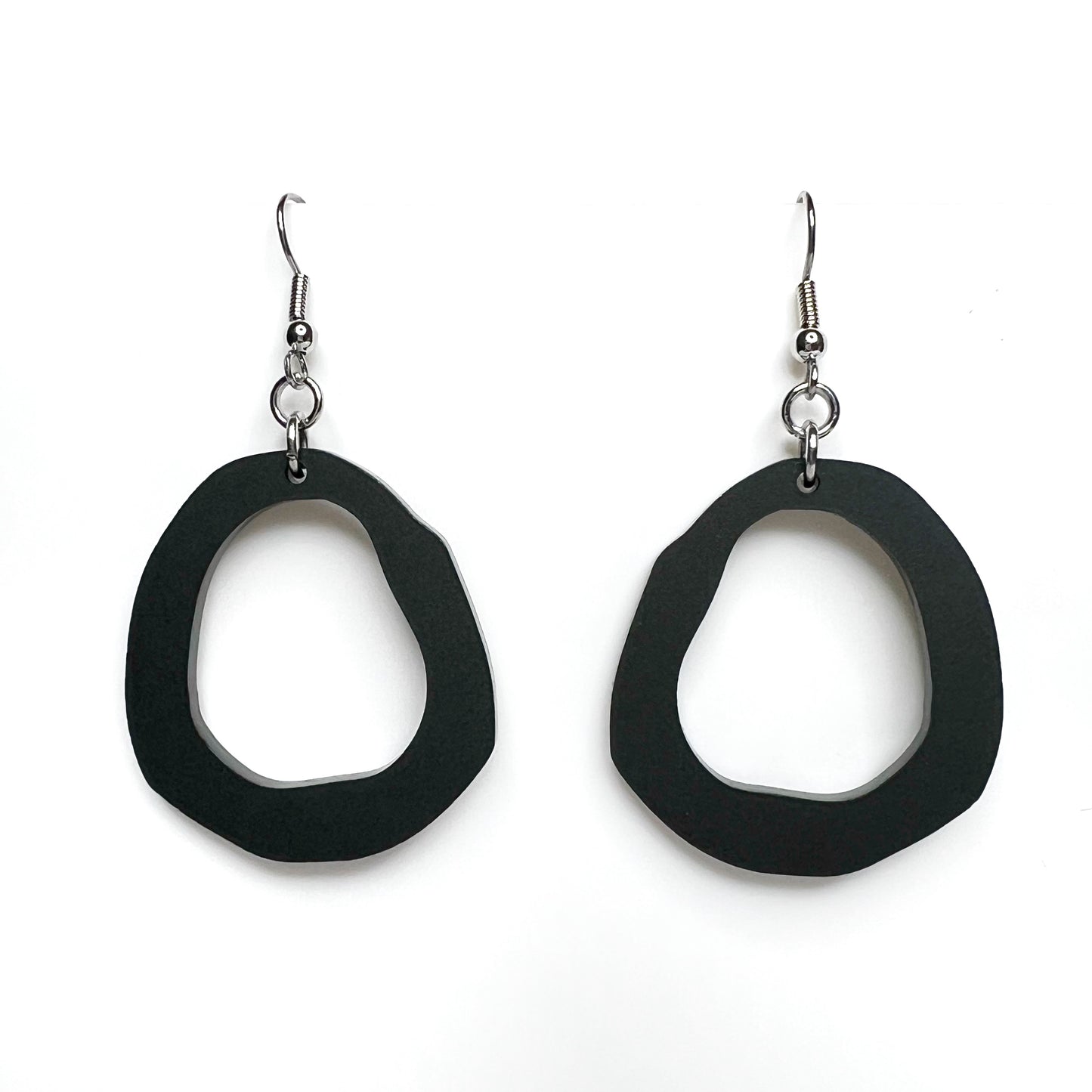 “sketchy round” acrylic earrings - matte black - surgical steel